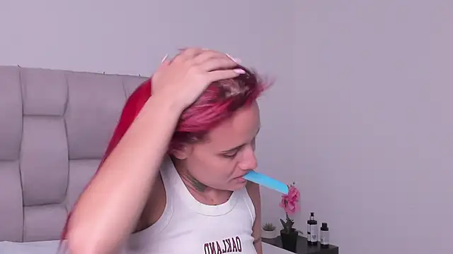 Susan-Sweet-7 online show from 03/15/25, 08:21