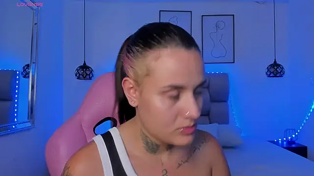 Susan-Sweet-7 online show from 02/13/26, 08:16