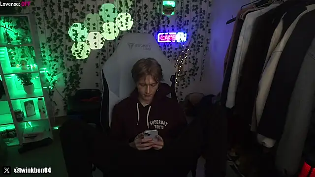 twinkben online show from 03/01/25, 08:53