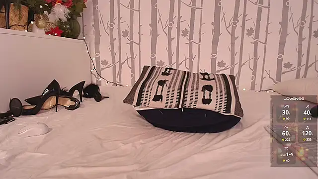 Aimeekelly  online show from 12/26/24, 09:01