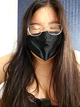 Kara-Nuna online show from 12/14/25, 04:18