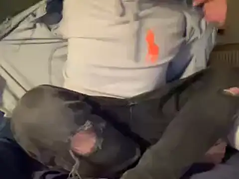 Snapshot of ExtraLotto chatting on 12/27/24, 03:53 ExtraLotto online show from 12/27/24, 03:53