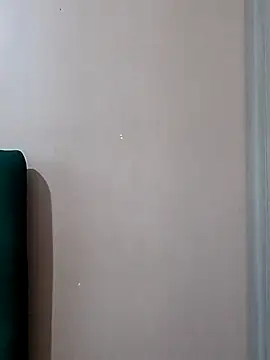 Snapshot of JemaimaPrincess chatting on 02/17/25, 04:42 JemaimaPrincess online show from 02/17/25, 04:42