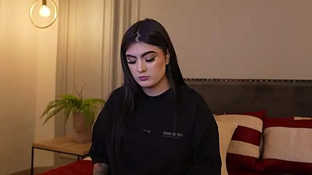 IrisBaker online show from 09/12/25, 09:04