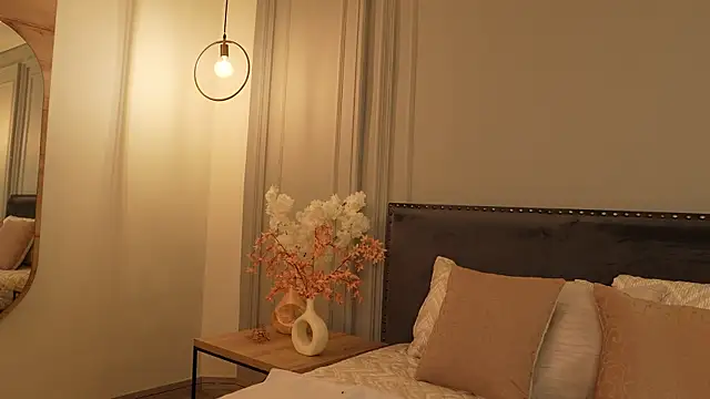 IrisBaker online show from 03/27/26, 12:16