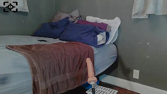 Snapshot of paytonkelly chatting on 02/10/25, 11:34 paytonkelly online show from 02/10/25, 11:34