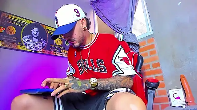 smoker445 online show from 09/30/25, 11:59