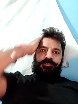 Snapshot of majit213 chatting on 09/26/25, 06:34 majit213 online show from 09/26/25, 06:34