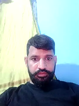 Snapshot of majit213 chatting on 10/18/25, 02:03 majit213 online show from 10/18/25, 02:03