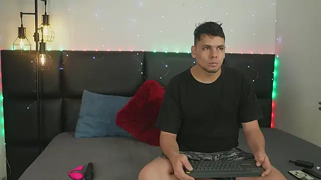 Cleoanubis- online show from 12/13/24, 05:05