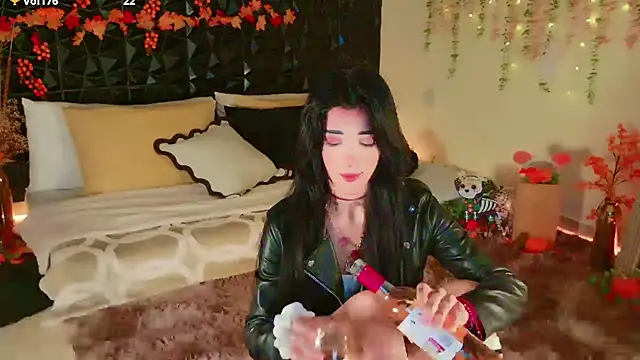 Finibondi online show from 11/08/25, 05:51