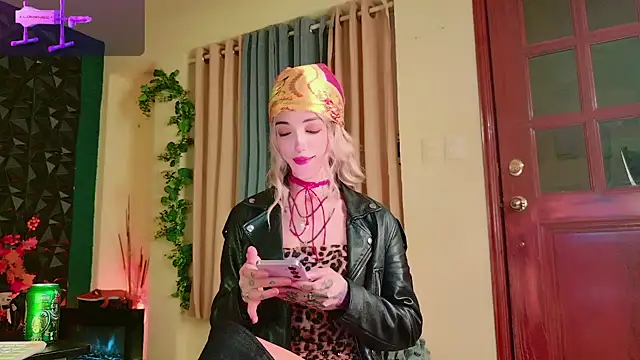 Finibondi online show from 04/15/26, 06:20