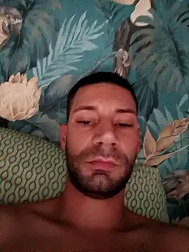 litleboy92 online show from 10/16/25, 04:08