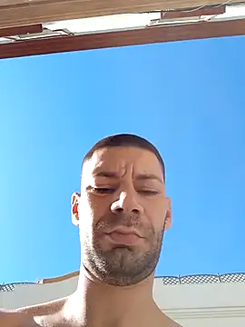 litleboy92 online show from 11/10/25, 10:36