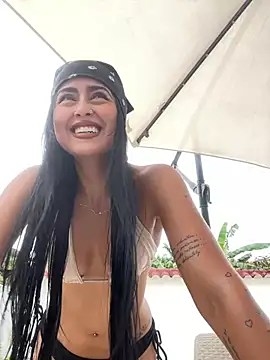 Alexandra duque online show from 02/16/25, 08:22