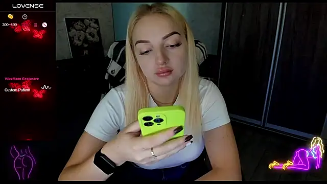 Stella  Cox online show from 09/15/25, 05:29