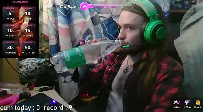 nicolasdumand21 online show from 12/06/24, 01:00