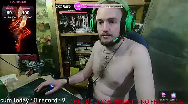 nicolasdumand21 online show from 12/18/24, 08:36