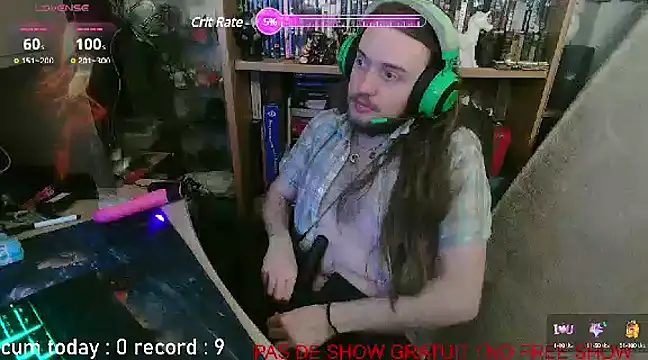 nicolasdumand21 online show from 02/18/25, 07:52