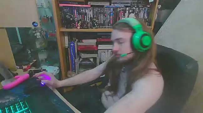 nicolasdumand21 online show from 02/23/25, 07:28