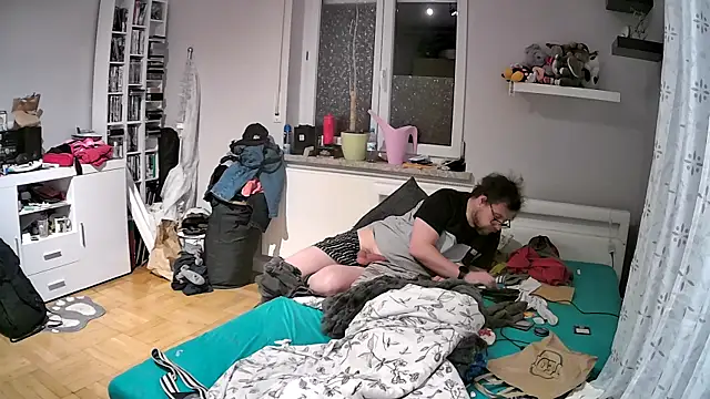 larsgessner30 online show from 10/30/25, 12:23