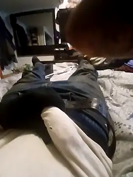 Snapshot of dougyhung2231 chatting on 02/28/26, 08:10 dougyhung2231 online show from 02/28/26, 08:10