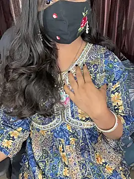 Tanvi-patil online show from 12/23/24, 06:33