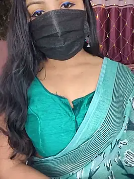 Tanvi-patil online show from 10/17/25, 03:47