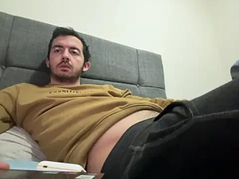 laynufff online show from 03/23/26, 07:01