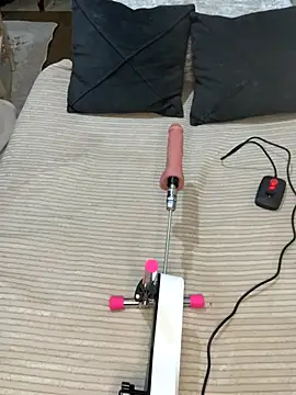 Olgundolgun33 online show from 10/05/25, 07:12