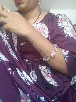 Simaran bhabhi online show from 10/27/25, 01:53