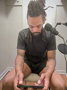 1BeautyN1Beast online show from 02/22/26, 09:24