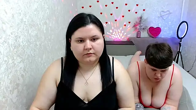 BeckyAndHellen online show from 02/13/25, 08:24