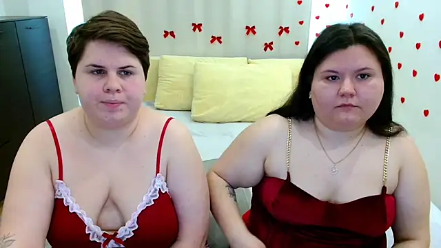 BeckyAndHellen online show from 10/18/25, 12:17