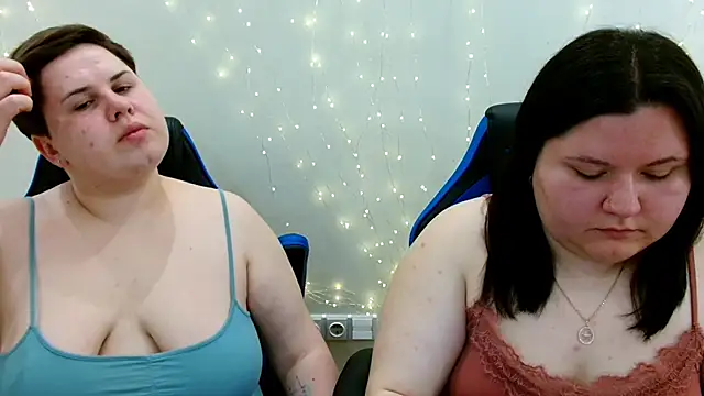 Snapshot of BeckyAndHellen chatting on 06/02/26, 09:11 BeckyAndHellen online show from 06/02/26, 09:11