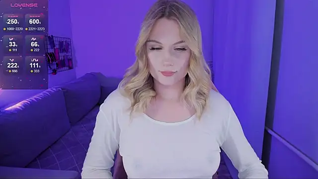 Honey blonde online show from 10/07/25, 09:12