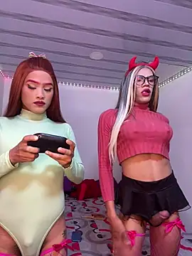 big girl21cm online show from 12/17/25, 02:01