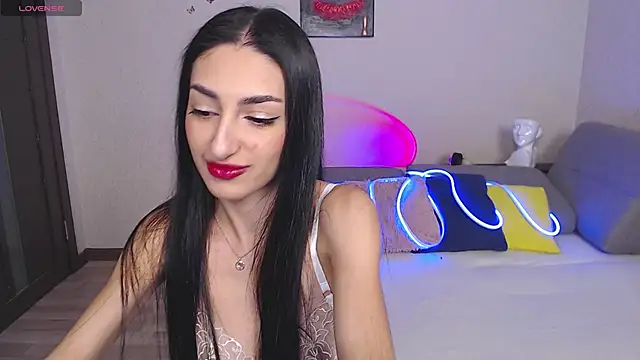 Snapshot of Lina_Robbins chatting on 03/03/25, 10:10 Lina Robbins online show from 03/03/25, 10:10