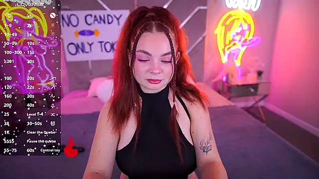 CarolinaDia online show from 10/31/25, 08:21