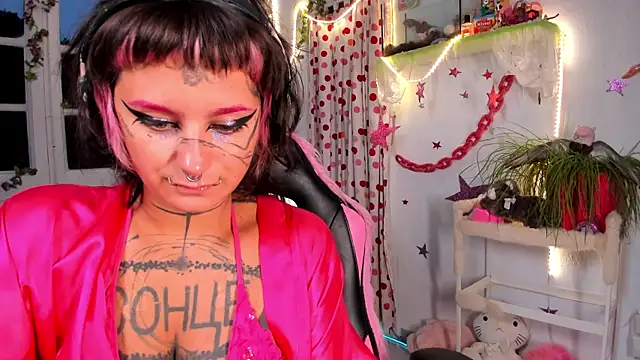 lady sontse  online show from 07/16/26, 07:42