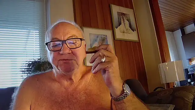 biggandybig online show from 11/25/25, 08:47