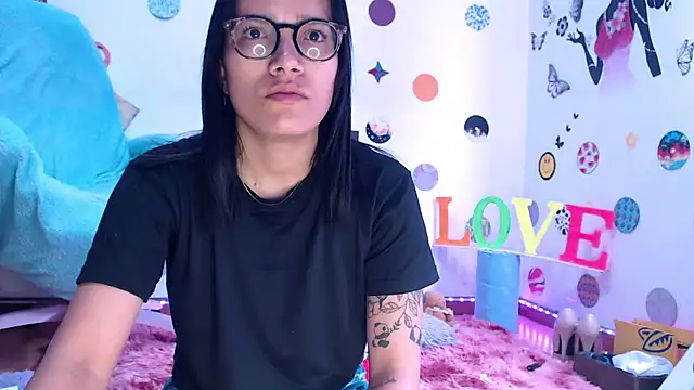 Yaumiko online show from 03/20/25, 01:15