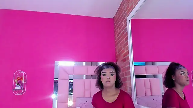 malu horny 69 online show from 05/31/26, 11:39