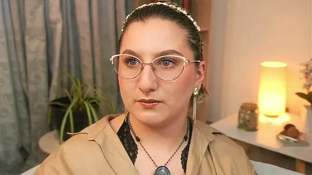 Ximenna Cruz online show from 04/10/26, 06:23