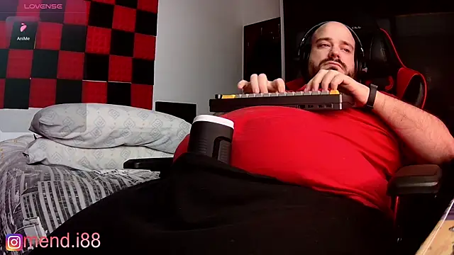 menditeta1 online show from 02/28/25, 11:23