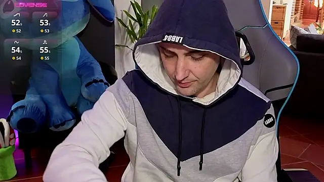 Gil gamesh90 online show from 02/16/26, 12:12