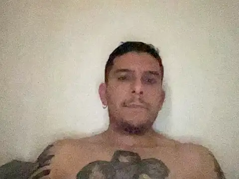 Snapshot of Molly1993rrrrrrrf chatting on 10/16/25, 11:06 Molly1993rrrrrrrf online show from 10/16/25, 11:06