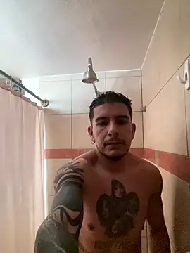 Snapshot of Molly1993rrrrrrrf chatting on 10/31/25, 11:06 Molly1993rrrrrrrf online show from 10/31/25, 11:06