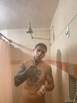 Molly1993rrrrrrrf online show from 11/10/25, 01:43