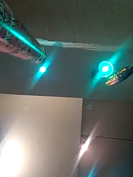 RomWoolf online show from 02/18/25, 12:59